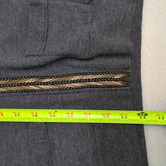 Banana Republic Extra Fine Merino Cardigan Gray Size Medium - Picture 12 of 12